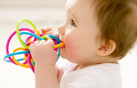 Teething in Babies image