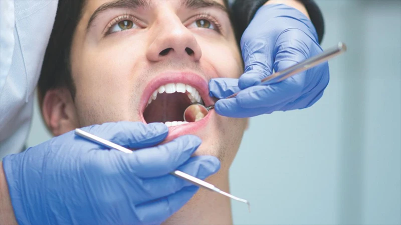 How to promote an emergency dentist?
